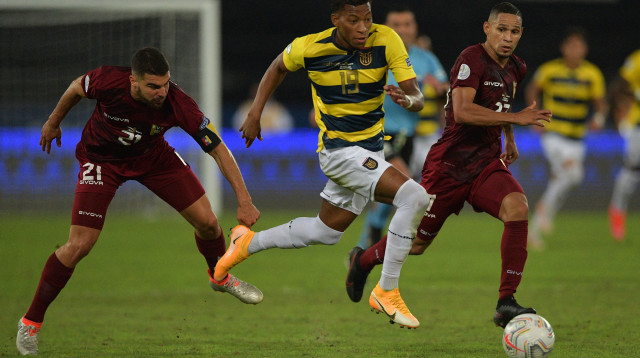 גונסאלו פלאטה, יוהאן קומאנה, אלכסנדר גונסאלס (צילום: )