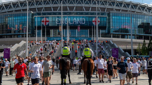 אוהדי נבחרת אנגליה בוומבלי (צילום: Chris J Ratcliffe/Getty Images)