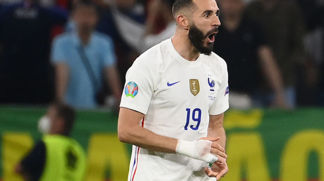 קארים בנזמה (צילום: FRANCK FIFE/POOL/AFP via Getty Images)