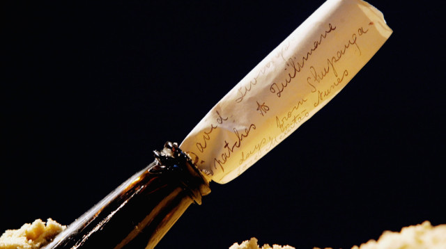 מכתב בבקבוק, אילוסטרציה (צילום: Getty images)