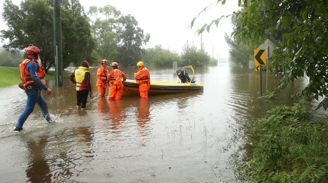 חילוץ מהמים, אילוסטרציה (צילום: Getty images)