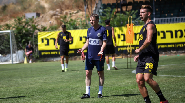 ארווין קומאן (צילום: בית״ר ירושלים, האתר הרשמי)