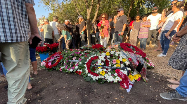 ההלוויה של חיים אוחיון (צילום: מאור אלקסלסי)