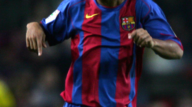 רונאלדיניו (צילום: LLUIS GENE/AFP via Getty Images)