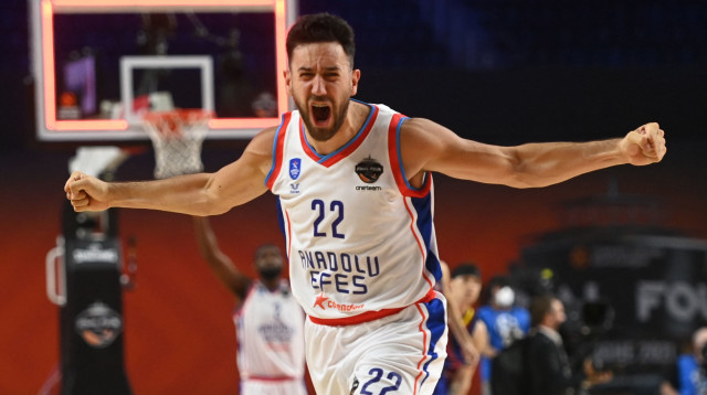 ואסילייה מיציץ' (צילום: INA FASSBENDER/AFP via Getty Images)