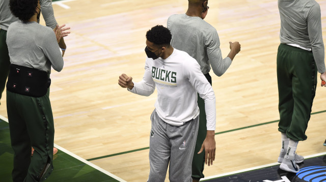 יאניס אנטטוקומפו (צילום: Patrick McDermott/Getty Images)