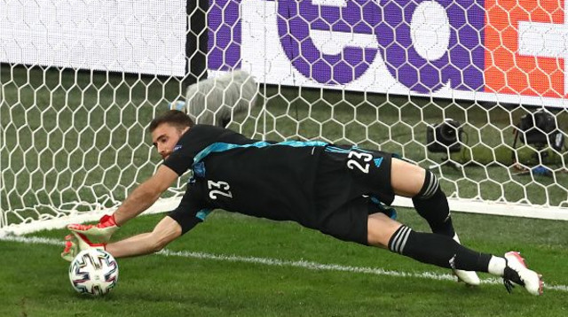 אונאי סימון (צילום: Stanislav Krasilnikov\TASS via Getty Images)