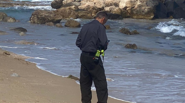 חיפושים אחר הנעדר בחדרה (צילום: שלומי גבאי, וואלה!)