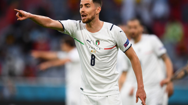 ז'ורז'יניו (צילום: Claudio Villa/Getty Images)