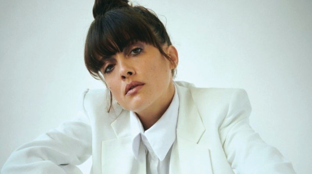 נגה ארז  (צילום: שי פרנקו)