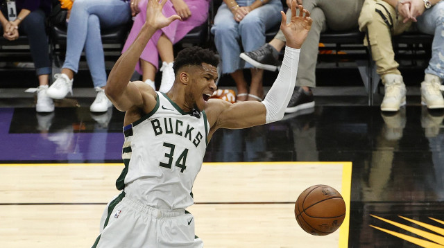 יאניס אנטטוקומפו (צילום: Christian Petersen/Getty Images)