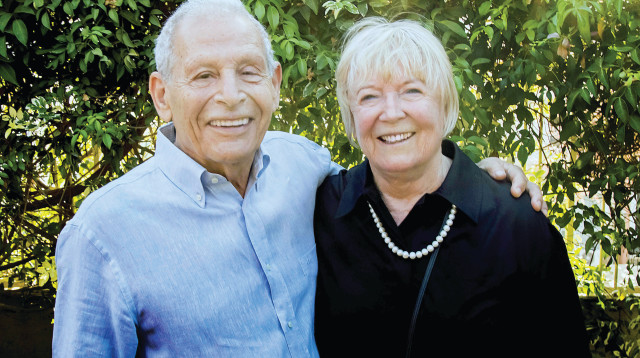 אסתר ומנחם עיני (צילום: צביקה גולדשטיין)