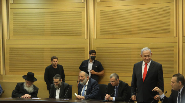 ישיבה של האופוזיציה (צילום: מרק ישראל סלם)