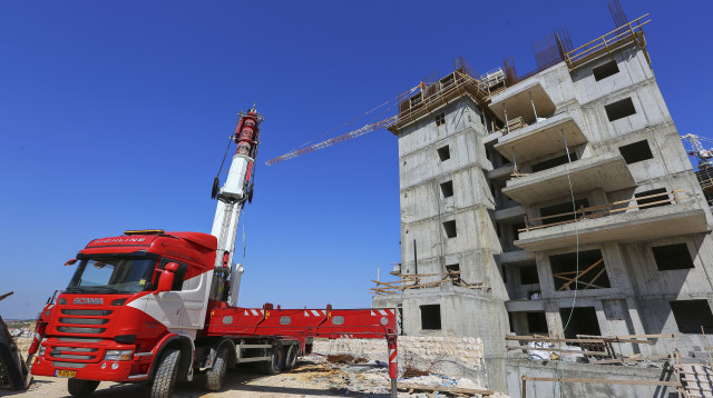 פרויקט בנייה בבית שמש (צילום: יעקב לדרמן, פלאש 90)