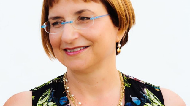 גילה חסיד (צילום: איליה קוטוזוב)