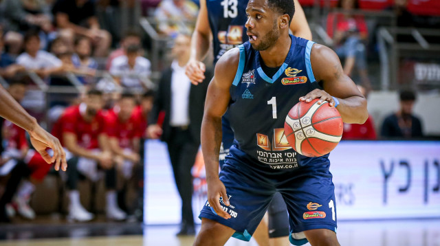 ג'ו רגלנד (צילום: מאור אלקסלסי)