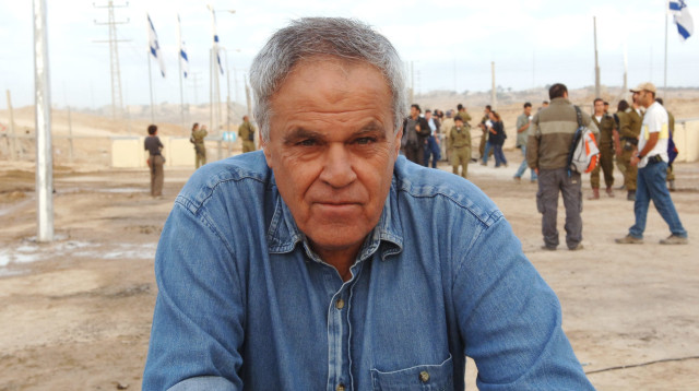 רוני דניאל ונתניהו (צילום: משה מילנר, לע"מ)