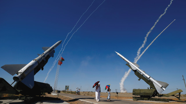 מערכת ההגנה האווירית S-300 (צילום: רויטרס)