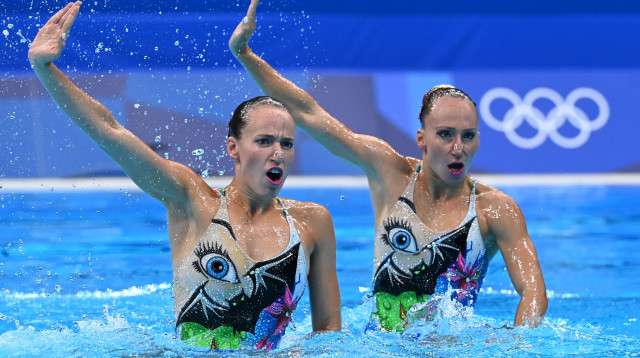 עדן בלכר, שלי בובריצקי (צילום: ATTILA KISBENEDEK/AFP via Getty Images)