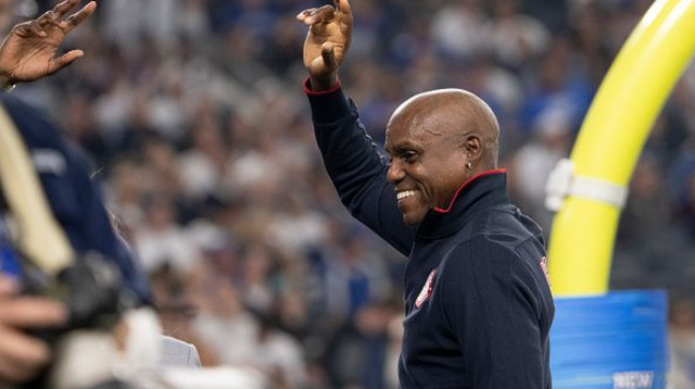 קרל לואיס (צילום: Benjamin Solomon / Contributor)