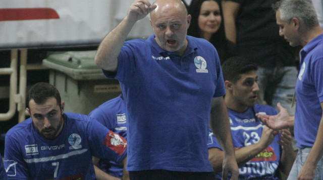 אולג בוטנקו (צילום: intime sports photo agency/giannis moisiadis)