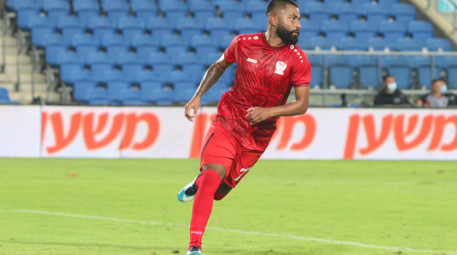 ארי מורה חוגג (צילום: לילך וייס)