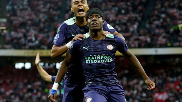 נוני מדואקה חוגג (צילום: Broer van de Boom/BSR Agency/Getty Images)