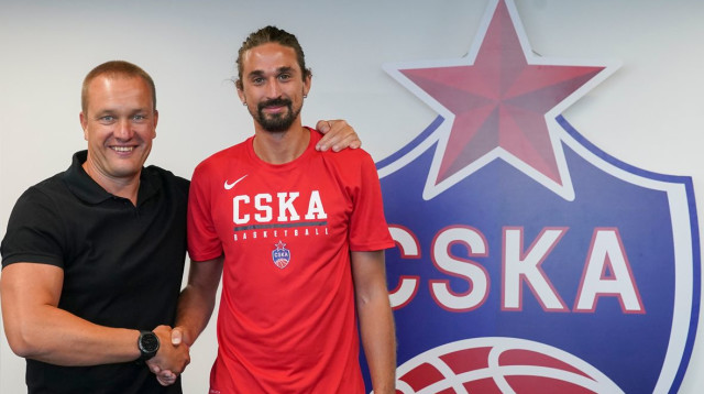 אלכסיי שבד, אנדריי ואטוטין (צילום: צסק"א מוסקבה, הטוויטר הרשמי)