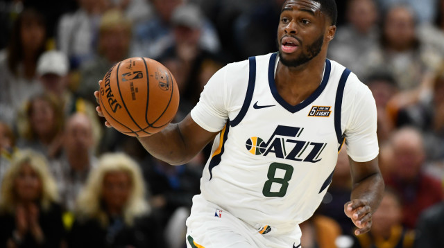 עמנואל מודיאיי (צילום: Alex Goodlett/Getty Images)