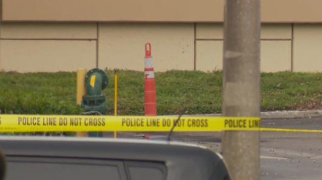 זירת הפשע בפלורידה (צילום: רויטרס)