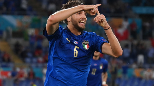 מנואל לוקאטלי (צילום: Mike Hewitt/Getty Images)