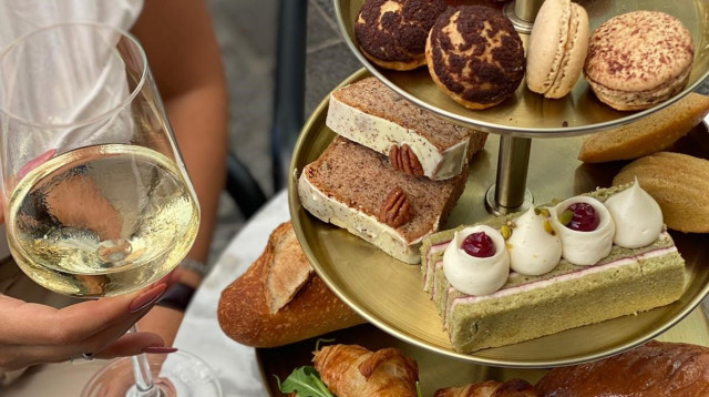 אפרטיבו במייזון קייזר (צילום: אנטולי מיכאלו)