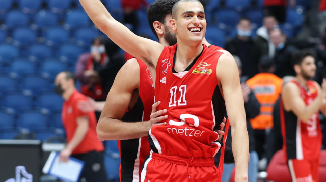 ים מדר שחקן הפועל תל אביב (צילום: )