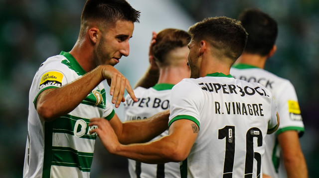 שחקני ספורטינג ליסבון (צילום: Gualter Fatia/Getty Images)