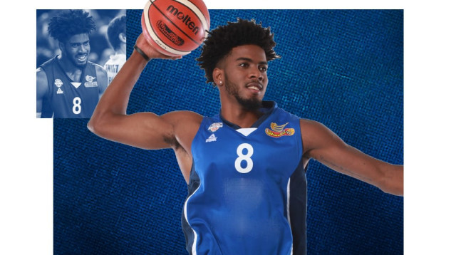 שון דאוסון חתם בשורות בני הרצליה (צילום: אתר רשמי, בני הרצליה)