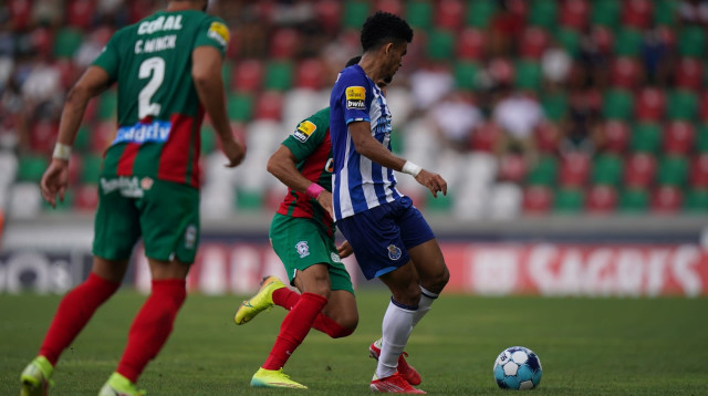 לואיס דיאס (צילום: פורטו, האתר הרשמי)