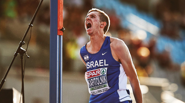 יונתן קפיטולניק (צילום: joosep martinson/getty images)