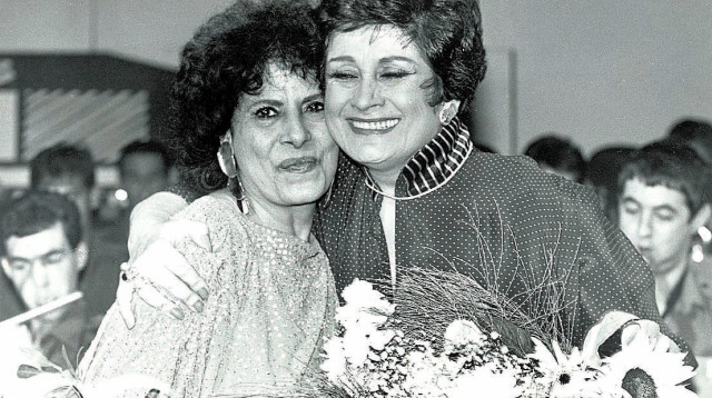 יפה ירקוני (מימין) ושושנה דמארי (צילום: נאור רהב)