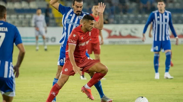 באר שבע תצליח לשרוד עם עשרה שחקנים. פטרוצ'י (צילום: אתר רשמי, אתר הפועל באר שבע)