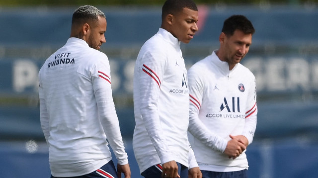 ליאונל מסי, ניימאר, קיליאן אמבפה באימון פריז סן ז'רמן (צילום: GettyImages, FRANCK FIFE/AFP)