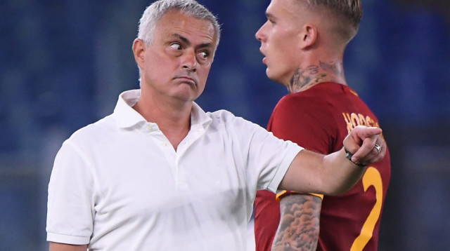 צלח את הבכורה בליגה. ז'וזה מוריניו (צילום: רויטרס)