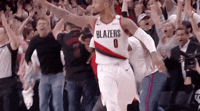 דמיאן לילארד, פורטלנד בלייזרס (צילום: Giphy)