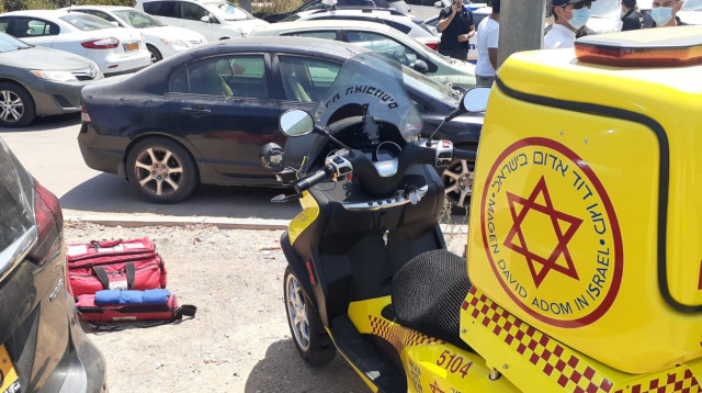 כוח מד"א בזירה (צילום: דוברות מד"א)