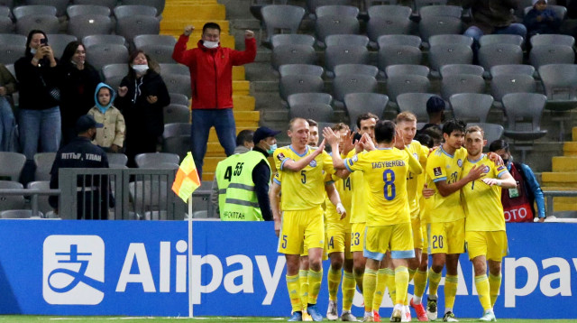 שחקני נבחרת קזחסטן (צילום: רויטרס)