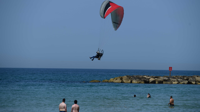 מזג אוויר קיצי (צילום: תומר נויברג, פלאש 90)