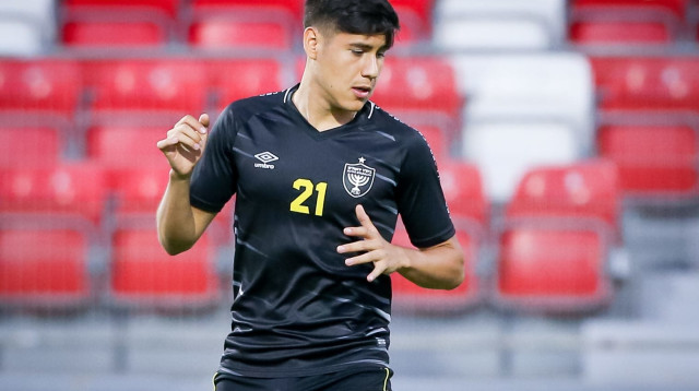 סוכניו מאמינים שימצאו לו קבוצה. סנטיאגו אוקמפוס (צילום: מאור אלקסלסי)