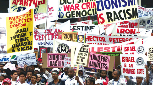 הפגנה אנטי ישראלית במהלך ועידת דרבן (צילום: רויטרס)