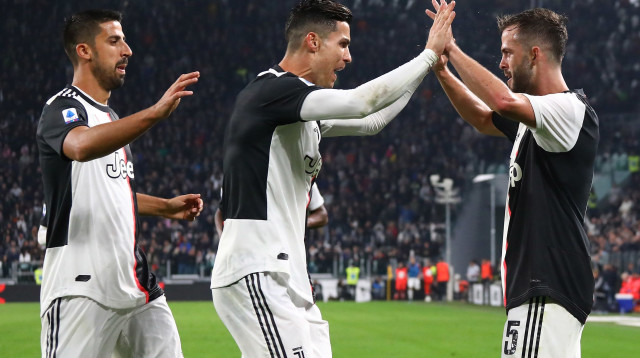 כריסטיאנו רונאלדו, סמי חדירה, מיראלם פיאניץ' במדי יובנטוס (צילום: GettyImages, Marco Luzzani)