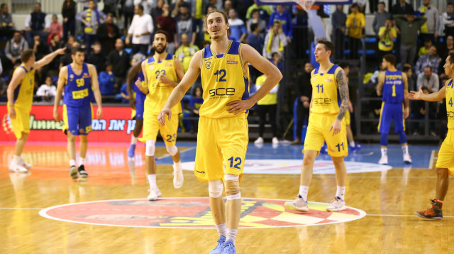 שחקן מכבי אשדוד ליס שושי (צילום: לירון מולדובן)