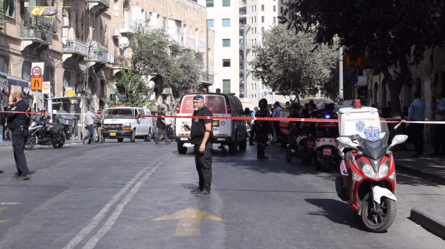 זירת הפיגוע בירושלים (צילום: מרק ישראל סלם)